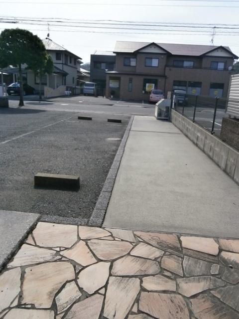 北九州市小倉南区南方アパート 駐車場
