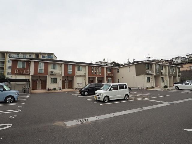 フレシール小倉東Ｒ 駐車場