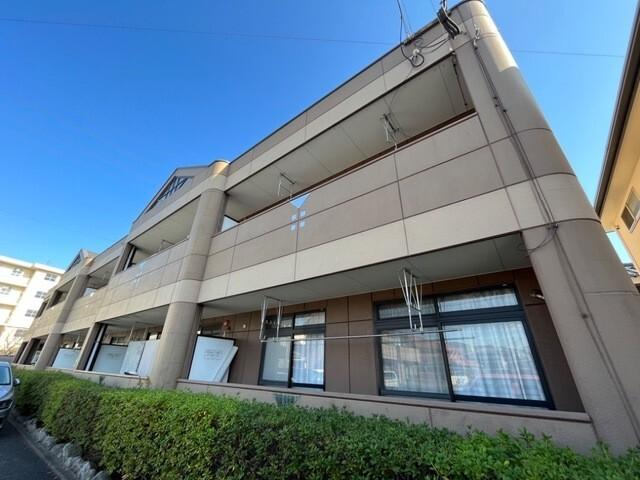 徳力嵐山口駅より徒歩10分 築27年3ヶ月 2階建の賃貸物件