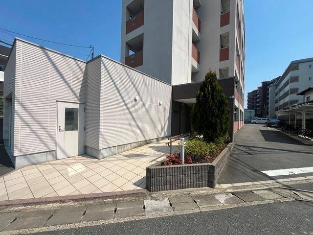Ｈalekulani（ハレクラニ）（203） エントランス