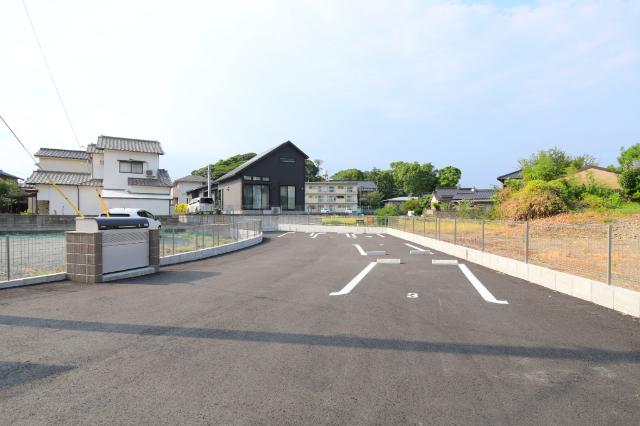北九州市小倉南区下城野アパート 駐車場