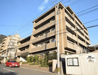 グランドパレスピエーリ安部山公園 外観