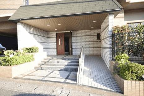 グランドパレスピエーリ安部山公園 エントランス