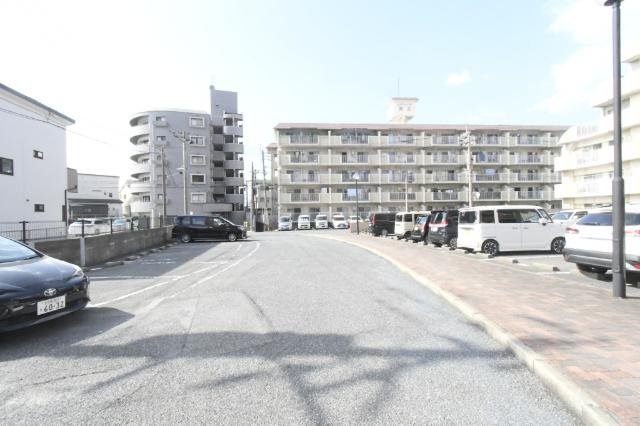 グレートハウス晩餐館 駐車場