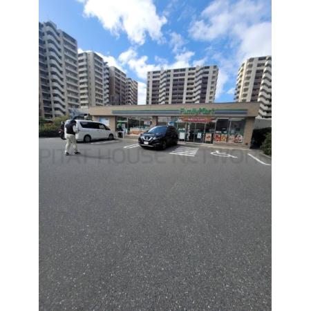 ファミリーマート福岡香椎照葉四丁目店：311m
