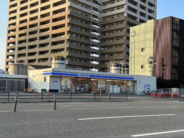 ローソン福岡東浜一丁目店：272m