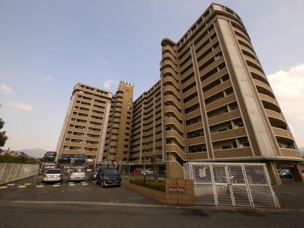 グランドパレスヴァンティアン徳力 外観
