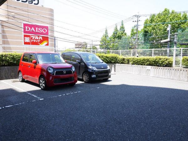 アメニティ東新町 駐車場