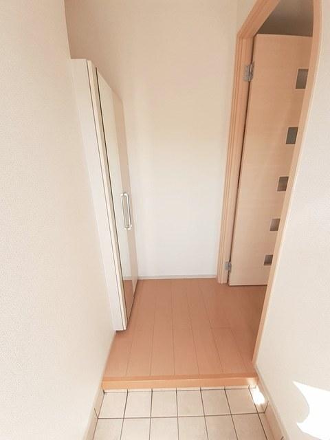カーサ・デ・グラシア（104） 玄関