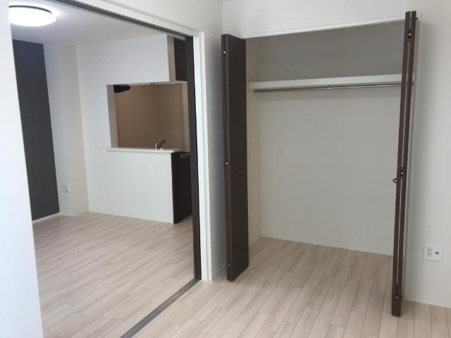 ストーク・ヒロ リビング