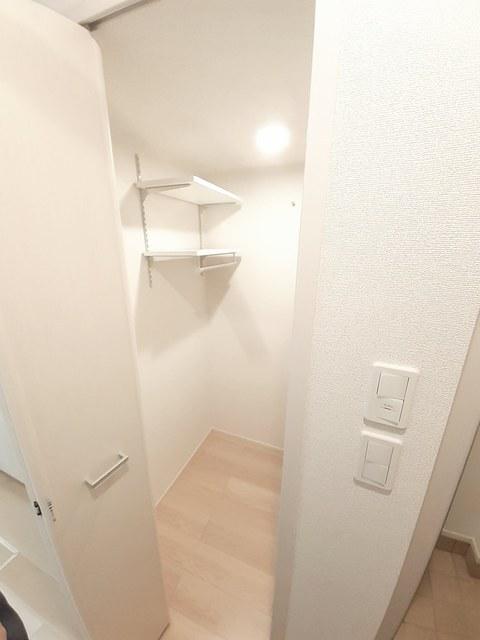 エクセレント赤井（103） 収納