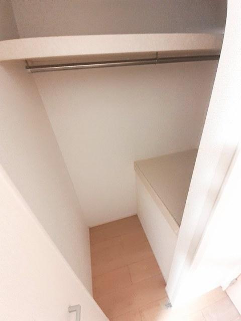 楓の樹（202） 収納