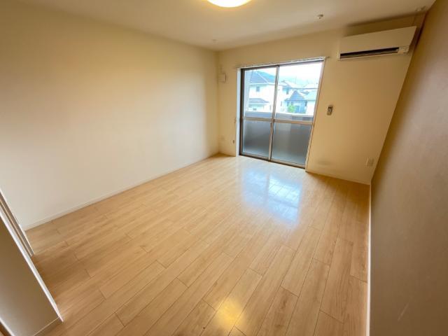 メルヴェーユ新成Ａ 部屋画像