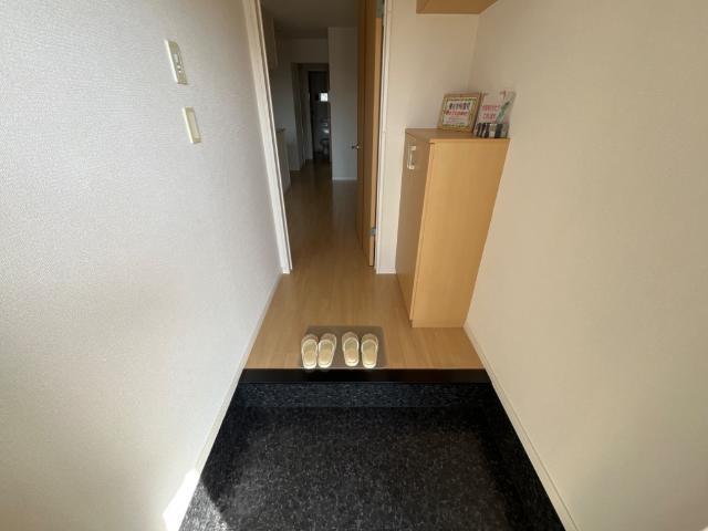 シャトー　アトム 玄関