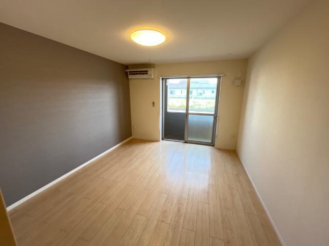 メルヴェーユ新成Ａ 部屋画像