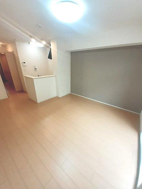 Ｐｉｎｅ　Ｂｒｅｅｚｅ壱番館（103） 室内