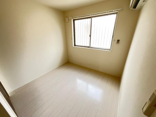 エイ・ティ　テラス 部屋画像