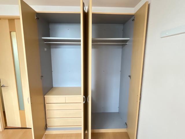 ラ・ジュルネ 部屋画像