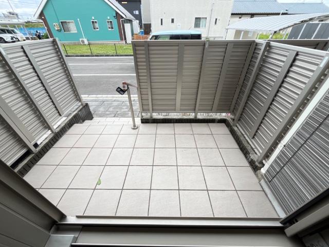 日和 庭