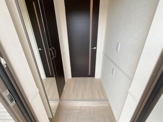 ホームガーデン二番谷地Ⅲ 玄関