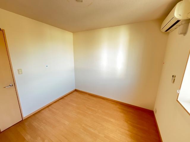 ニューハウジングⅢ 部屋画像