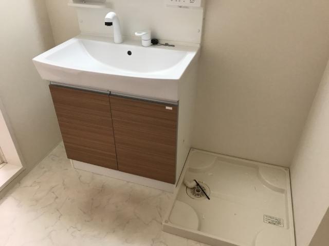 シャイニング 洗面