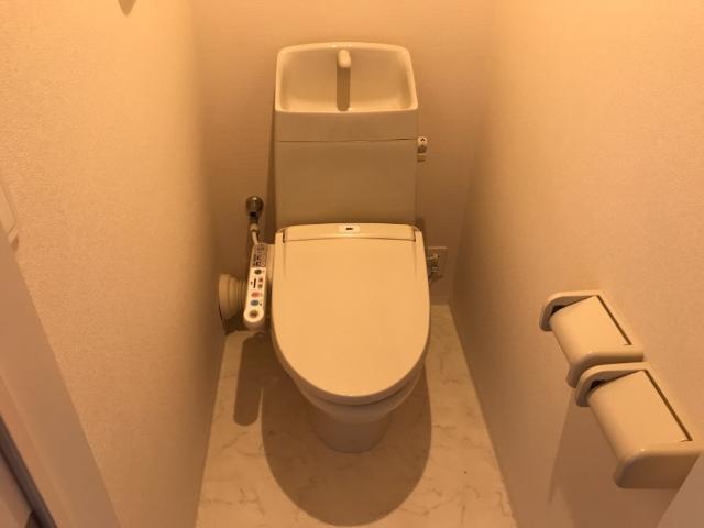 シャイニング トイレ
