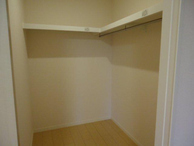 メルヴェーユ新橋Ｃ 収納