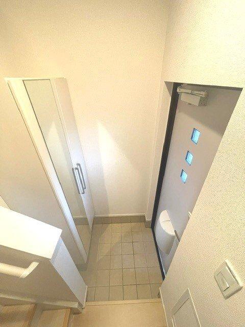トラディション石巻（203） 玄関