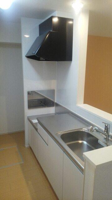 ジェルメ　ドゥ（102） キッチン