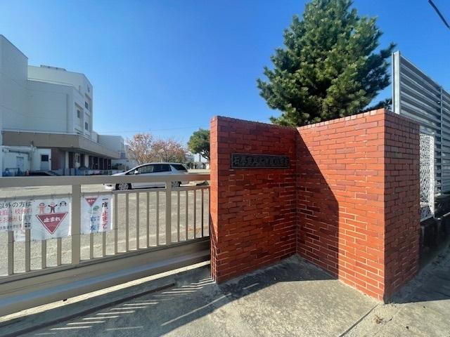 石巻市立大街道小学校：600m