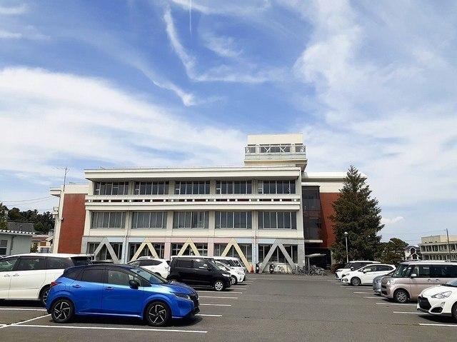 登米市役所：500m