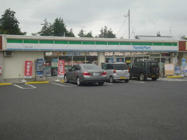 ファミリーマート中田石森店：645m