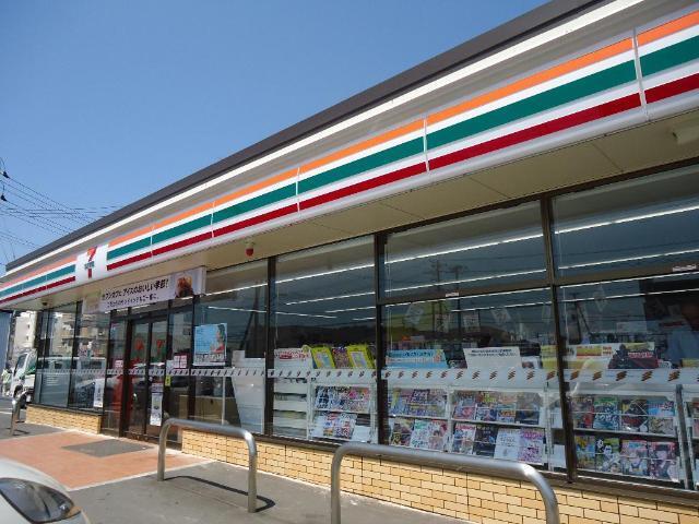 セブンイレブン石巻吉野町仮設店舗店：365m