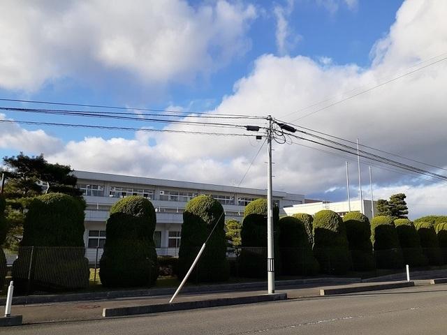 登米市立新田中学校：1800m