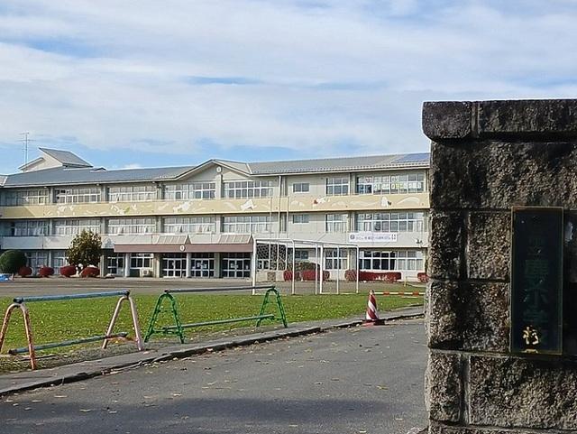 石巻市立鹿又小学校：650m