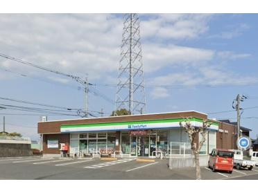 ファミリーマート延岡高校前店：478m