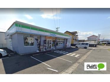 ファミリーマート大貫五丁目店：437m