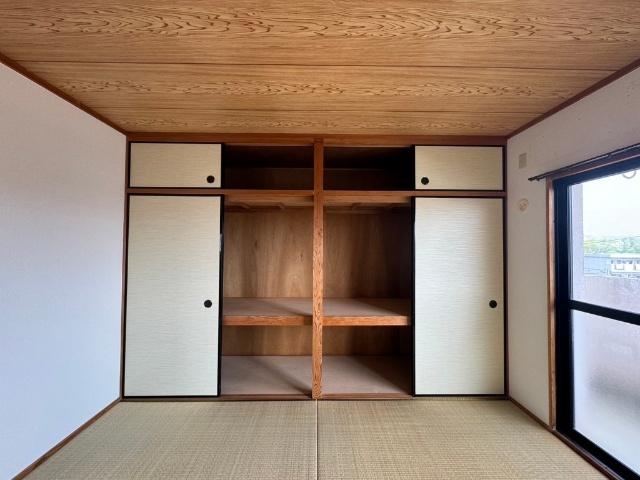 グランメールアタゴ（205） 収納