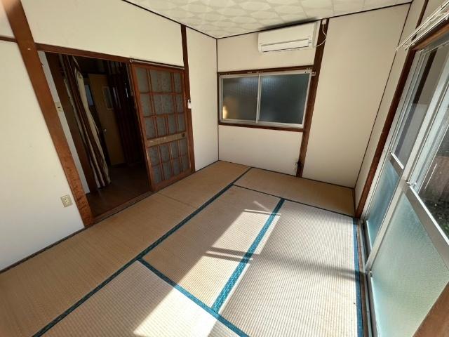 出口町 佐藤貸家（1） リビング