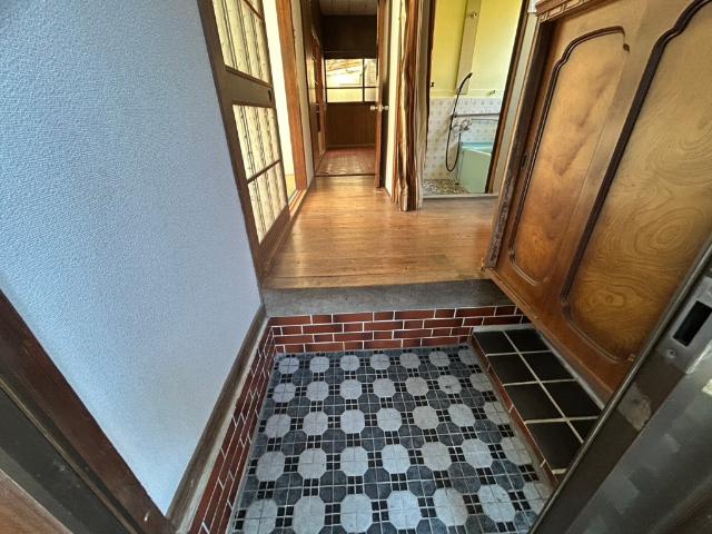 出口町 佐藤貸家（1） 玄関