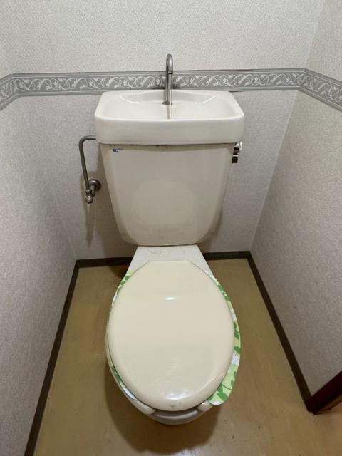 延岡市緑ケ丘アパート トイレ