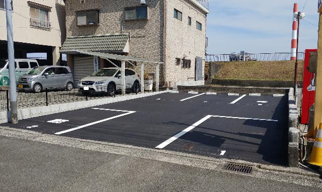 柳沢１丁目駐車場（3） 駐車場