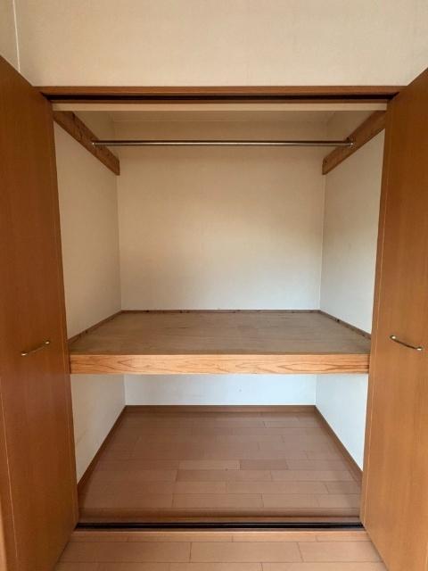 海咲ヒルズ　アパート（メゾネット）（1） 収納
