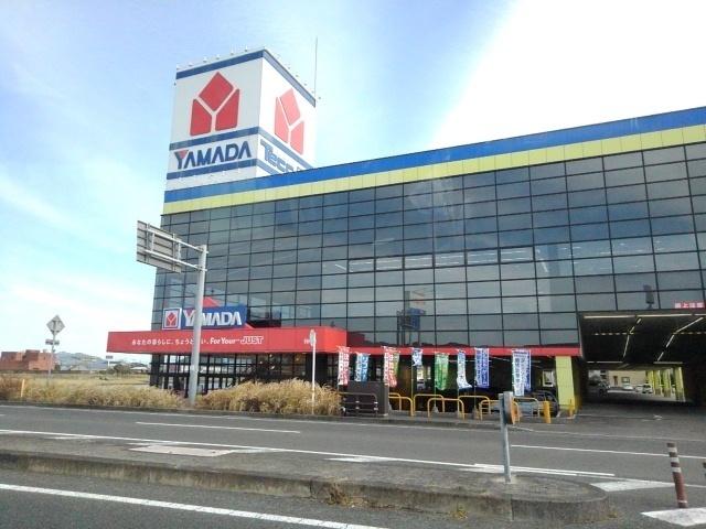 ヤマダ電機日向店：500m