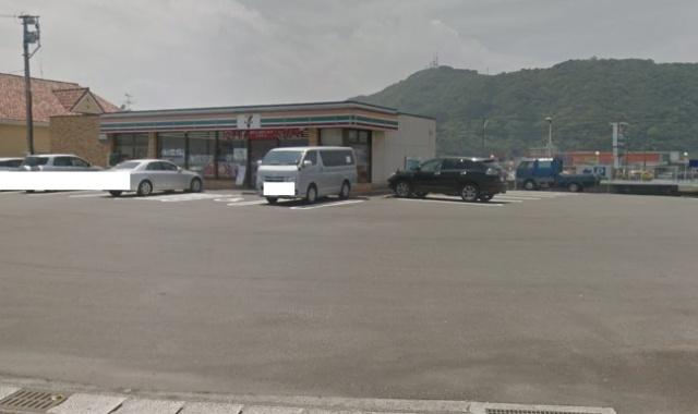 セブンイレブン延岡浜町店：115m
