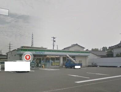 ファミリーマート延岡平原店：818m