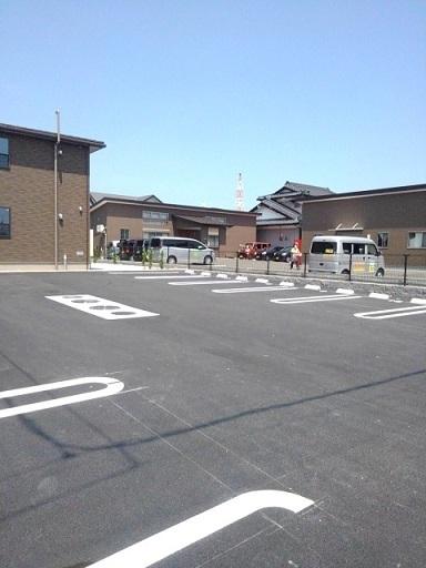 ビュウサイドハウス（105） 駐車場