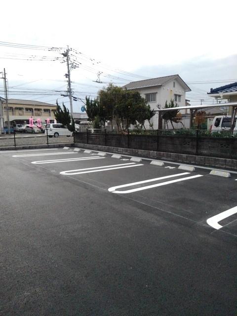 Ｖｅｎｔ・Ｖｅｒｔ　Ⅲ（202） 駐車場