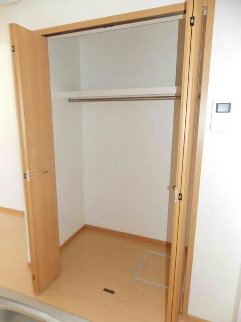 サンフラワー・Ｋ（101） 収納